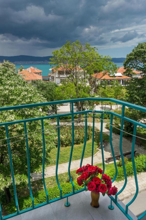 Family Hotel Orfei Nessebar Exterior foto
